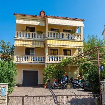 Apartment Nevelina Selce Buitenkant foto